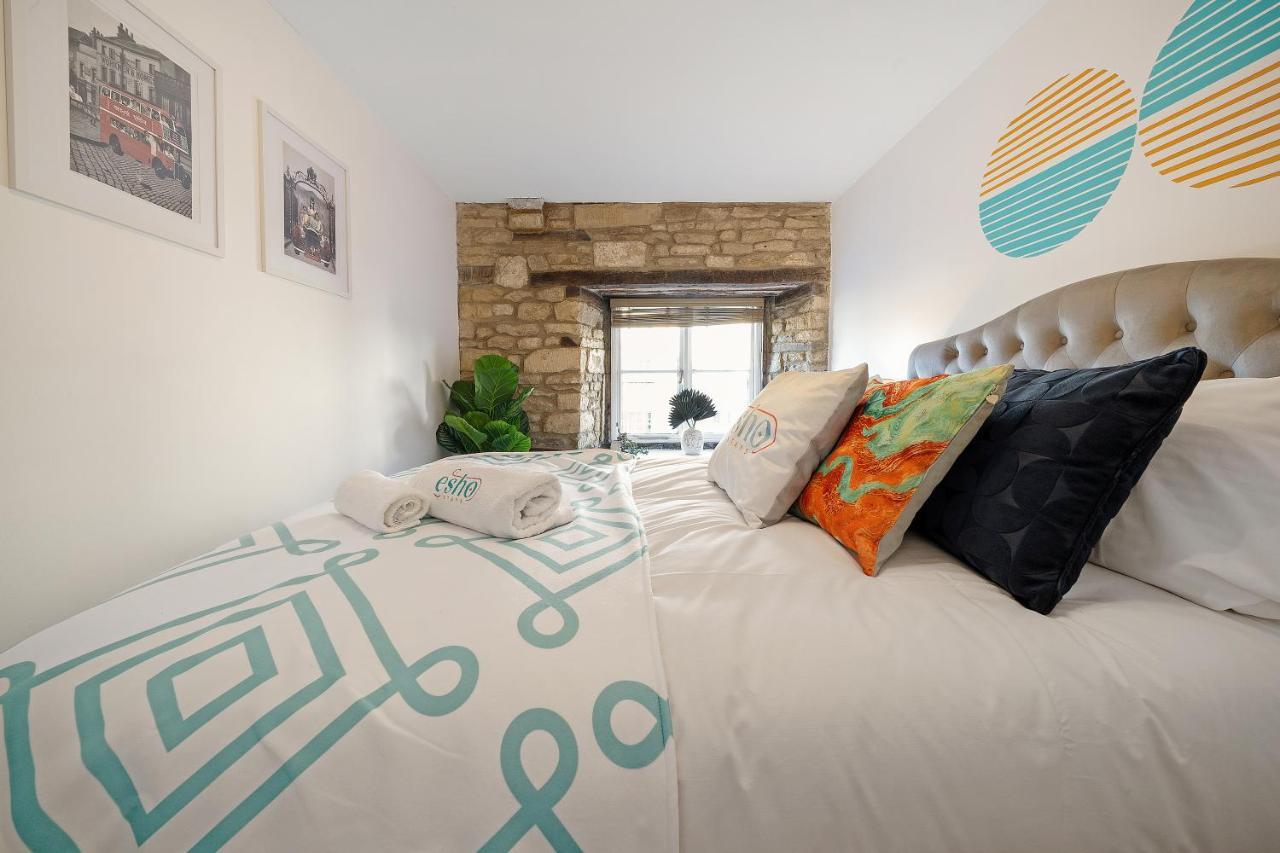 Cotswolds- 2 Bed Flat In 18th Century Building, Town Centre With Smart Tv - Esho