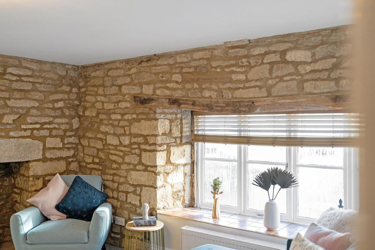 Cotswolds- 2 Bed Flat In 18th Century Building, Town Centre With Smart Tv - Esho Apartamento